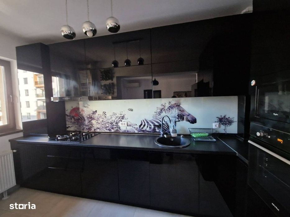 Proprietar, inchiriez apartament cu 3 camere, Bloc 2017, 2xbai, AC