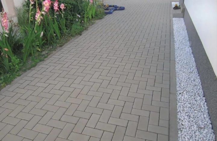 Укладка брусчатки