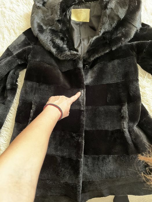 Продам шубу норка бобер