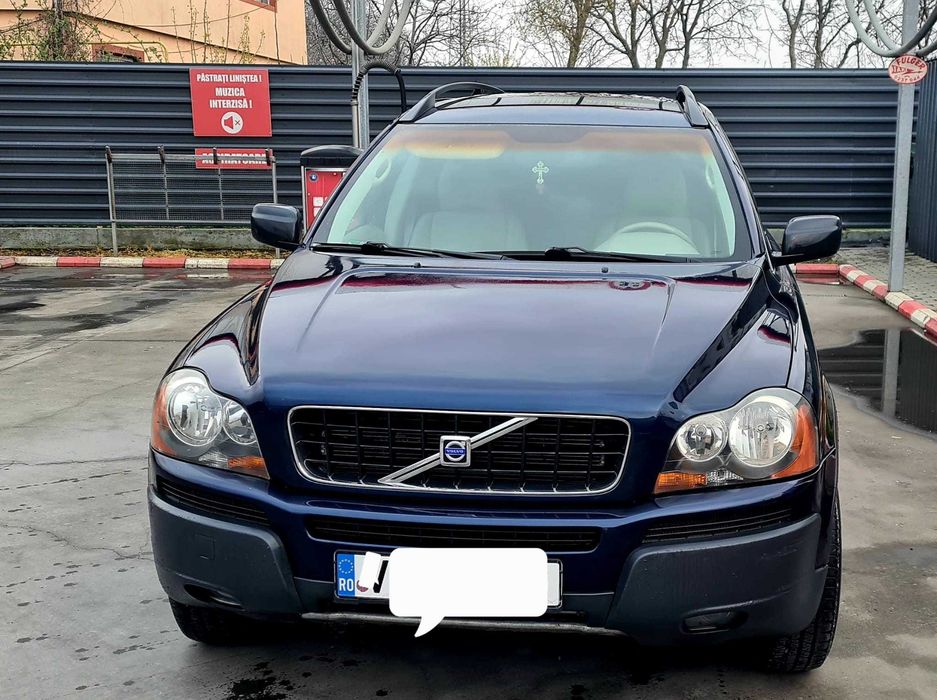 VOLVO Xc90