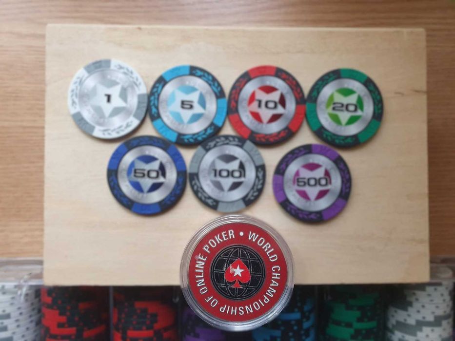 Jetoane poker, grele, tip ceramică + buton WSOP + cărți PokerStars