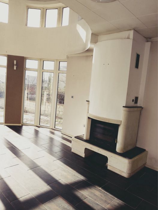 Варна, Здравец под наем от собственик