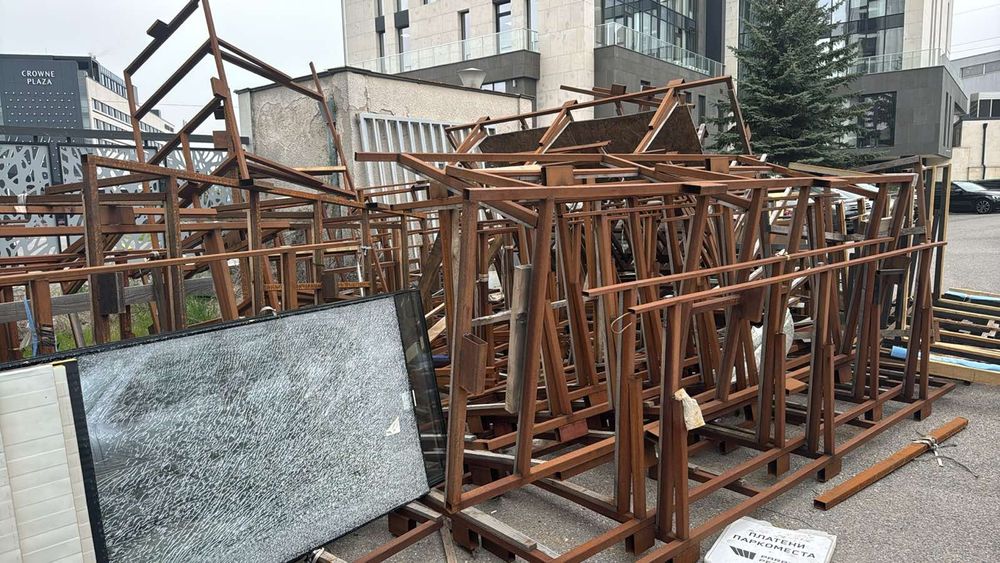 Стойки за стъкла дограма 20броя