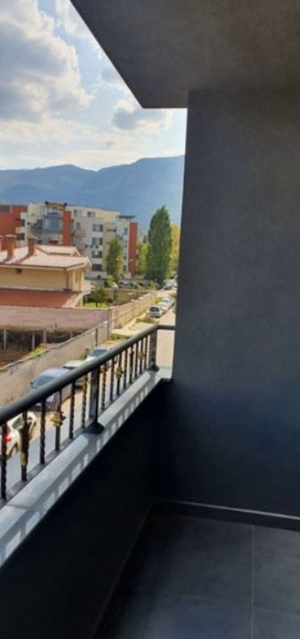 Дава се под наем Тристаен апартамент в София, Кръстова вада - 105 кв.м за 841.5 € - Снимка #6