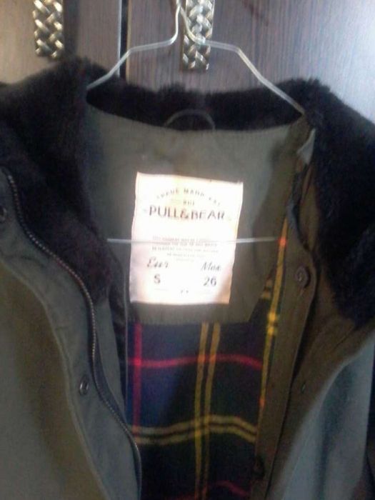 Geaca Pull&Bear, mărimea S - M