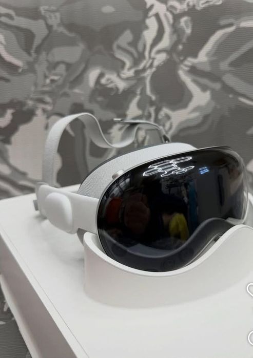 Apple Vision Pro M2 512Gb M/L .