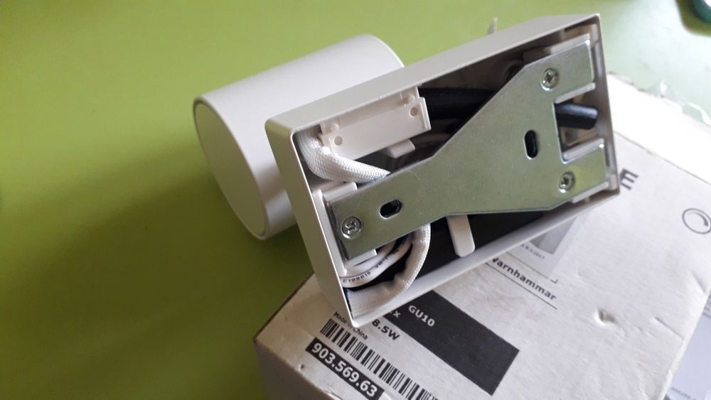 Proiector, aplica cu potentiometru