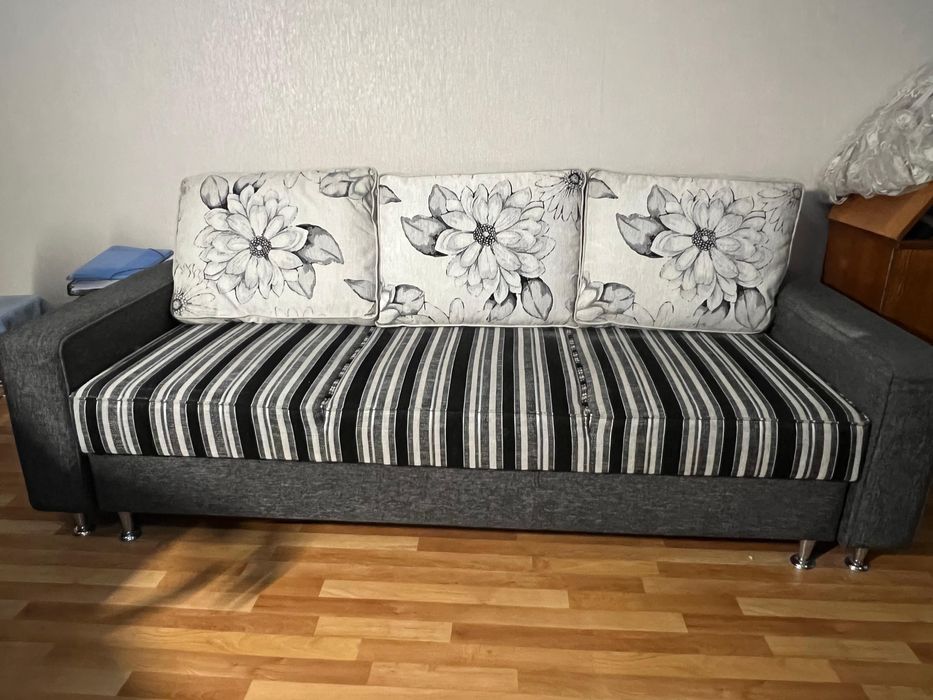 Продам диван раскладной