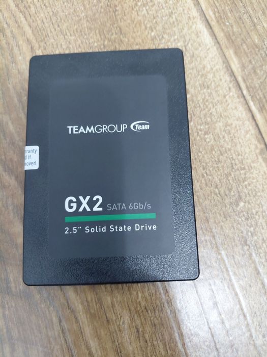 Продам ссд 256гб teamgroup gx2 sata 2.5