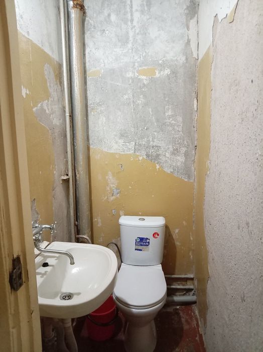 Продам 3 комнатную