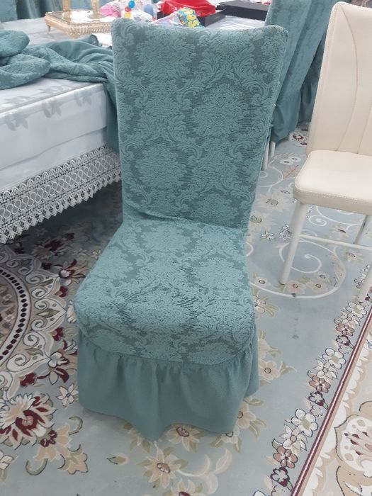 Продам Стол стулья Горку и Шторы