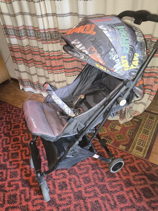 Коляска прогулочная