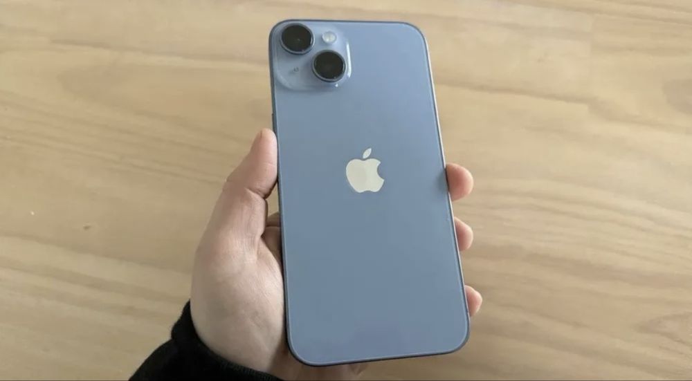 Продам Iphone 14 айфон 14