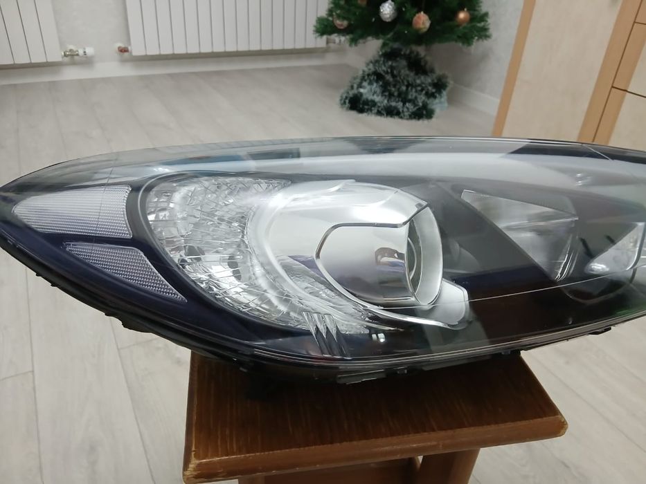 Фара Kia cerato ( Церато )