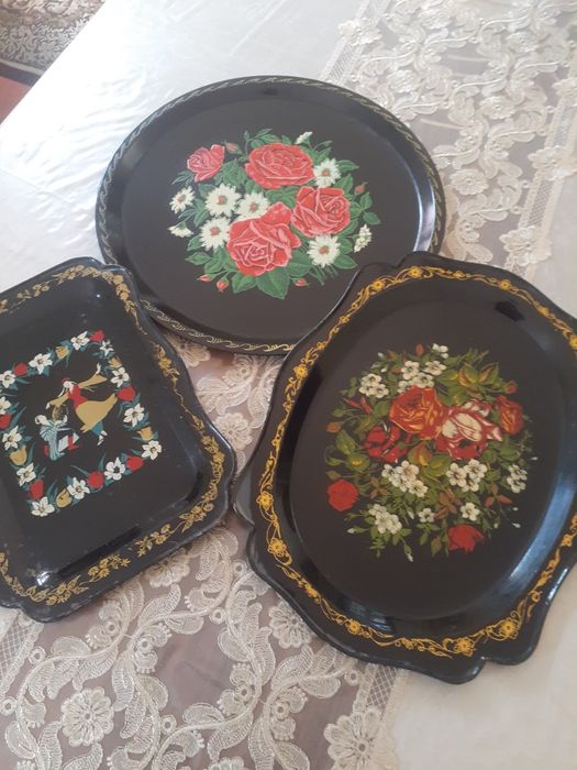 Продаётся железные подносы