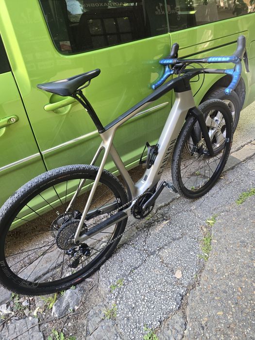 Карбонов Canyon grail cf7 etap електрически гравел велосипед