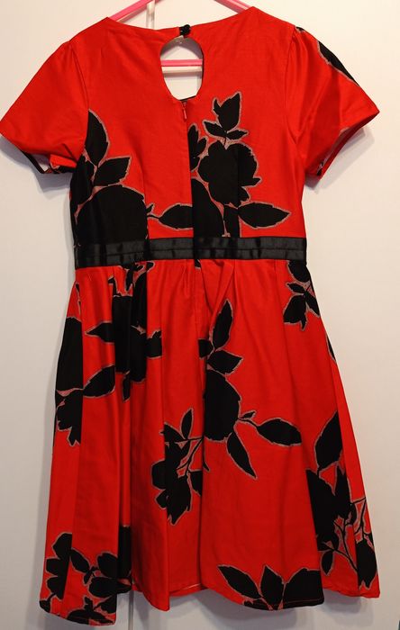 Празнична рокля за момиче