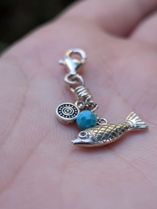 Vechi pandantiv charm Thomas Sabo, Ethno Fish Charm - 1325-646-17, din argint de 925, cu pandantiv pește