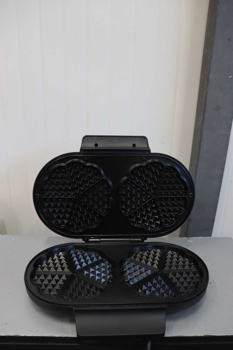 Гофретник Severin Double Waffle Maker