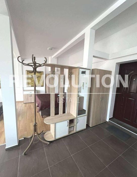 Дава се под наем Едностаен апартамент в Варна, Център - 45 кв.м за 410 € - Снимка #6