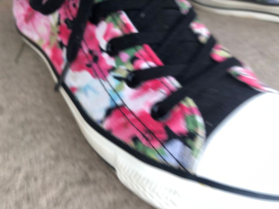 Conversi / sneajersi firma