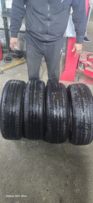 Шины на авто,  в хорошем состоянии