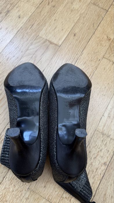 Pantofi cu toc Karl Lagerfeld