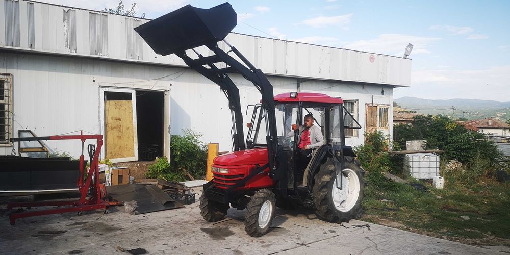 Нов Челен товарач, Фандромно устройство за трактор  2 год гаранция