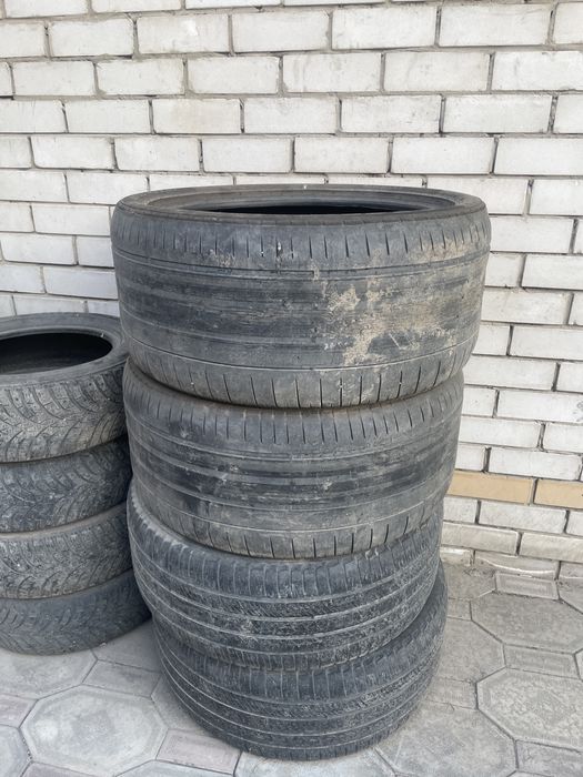 Покрышка 285/40/23 и 325/35/23