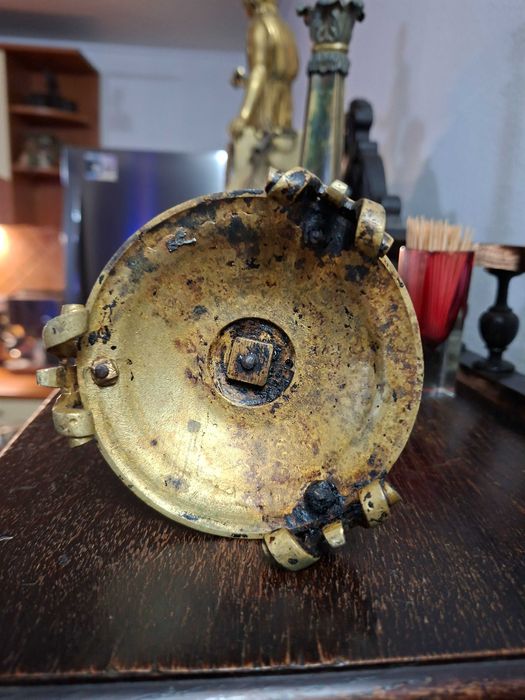 sfesnic bronz deosebit