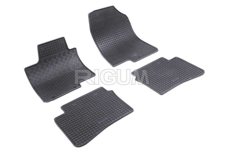 Гумени стелки или багажник HYUNDAI I20 след 2015 г и Bayon след 2021 г