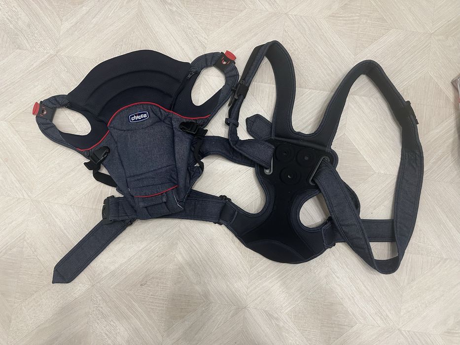 Продам кенгуру Chicco