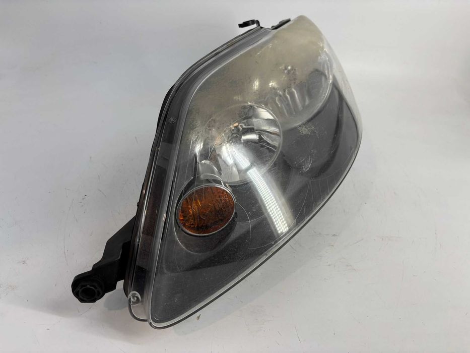 Far stanga Volkswagen Golf 5 plus an 2006