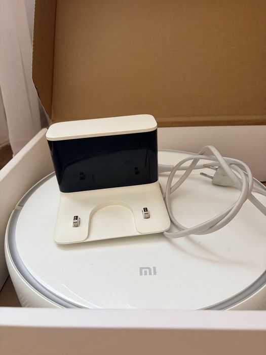 Продается робот пылесос