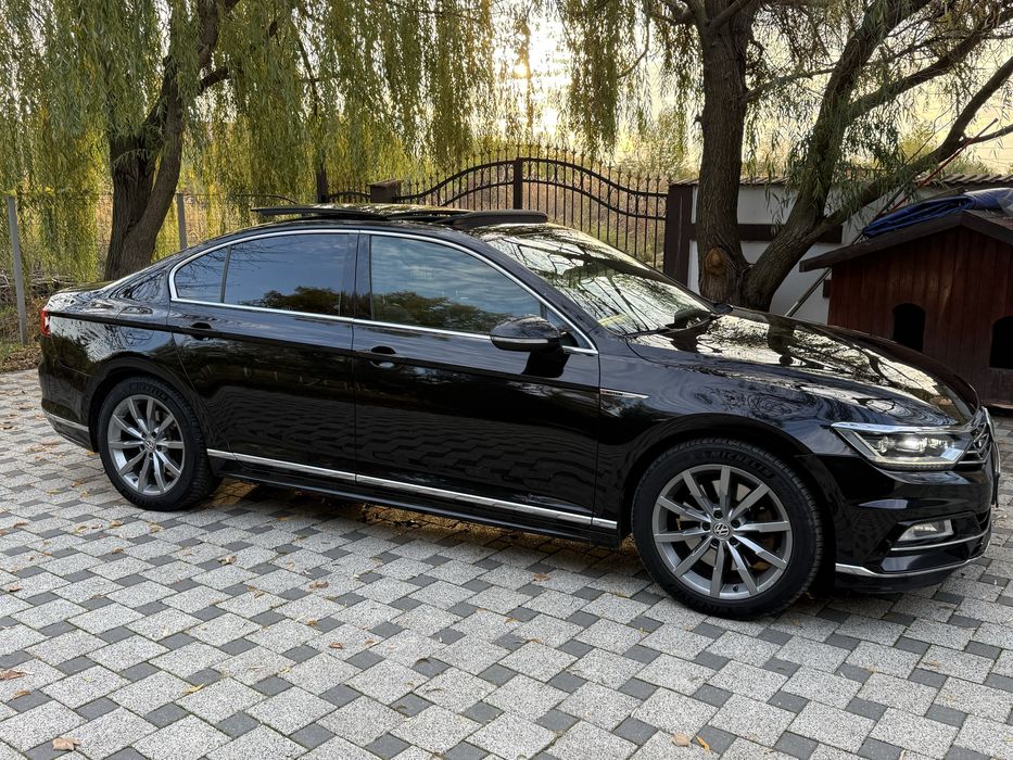 Vand vw passat 240 cp R line