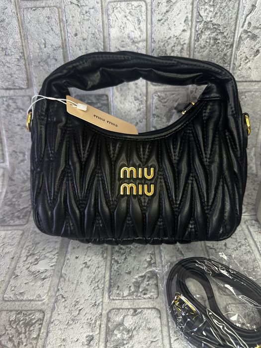 geanta miu miu