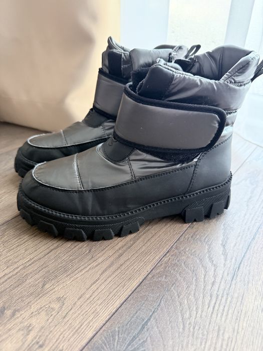 Детски ботуши/апрески Reserved