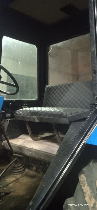 Продам трактор мтз