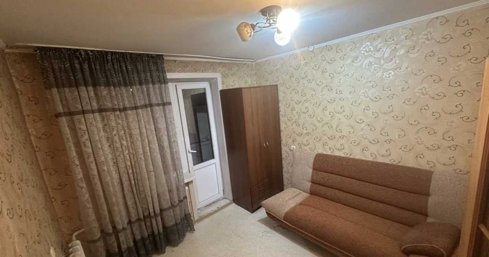 Продам 3 комнатную