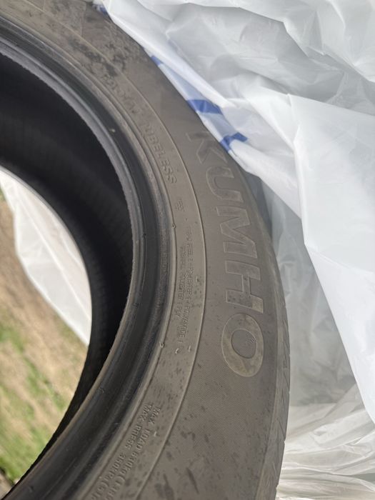 Продам комплект шин