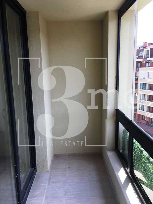 „3mo“ отдава под наем двустаен апартамент, находящ се в ж.к. Дружба 2