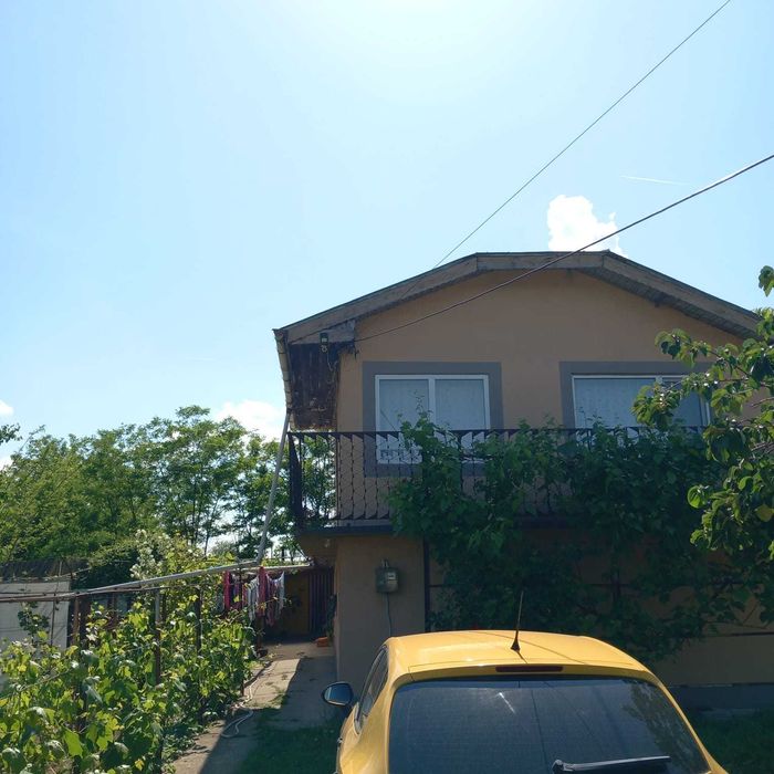 Casa P+1, individuala, curte generoasa, 50 km Bucuresti