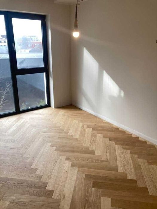 Parchet triplu stratificat 14 mm Barlinek Bright Herringbone 110