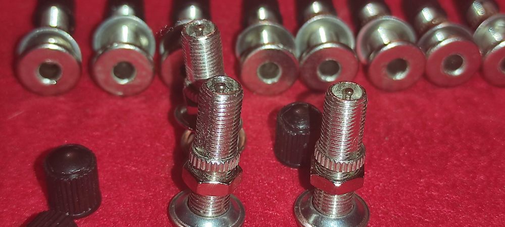valve valva mecanica auto scuter moto velo  etc diverse dispozitive
