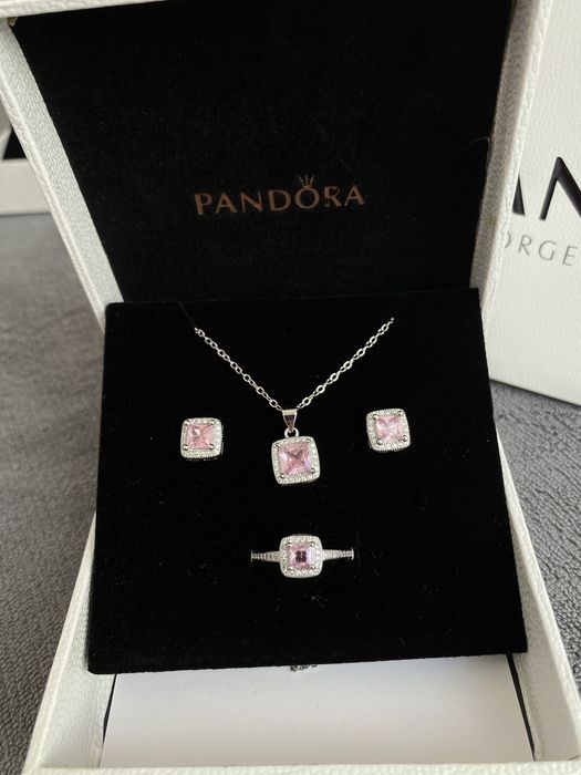 Наборы от Pandora
