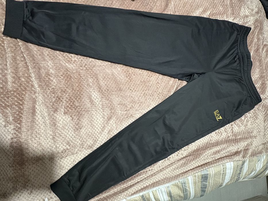 Долнище на анцунг черно EA7