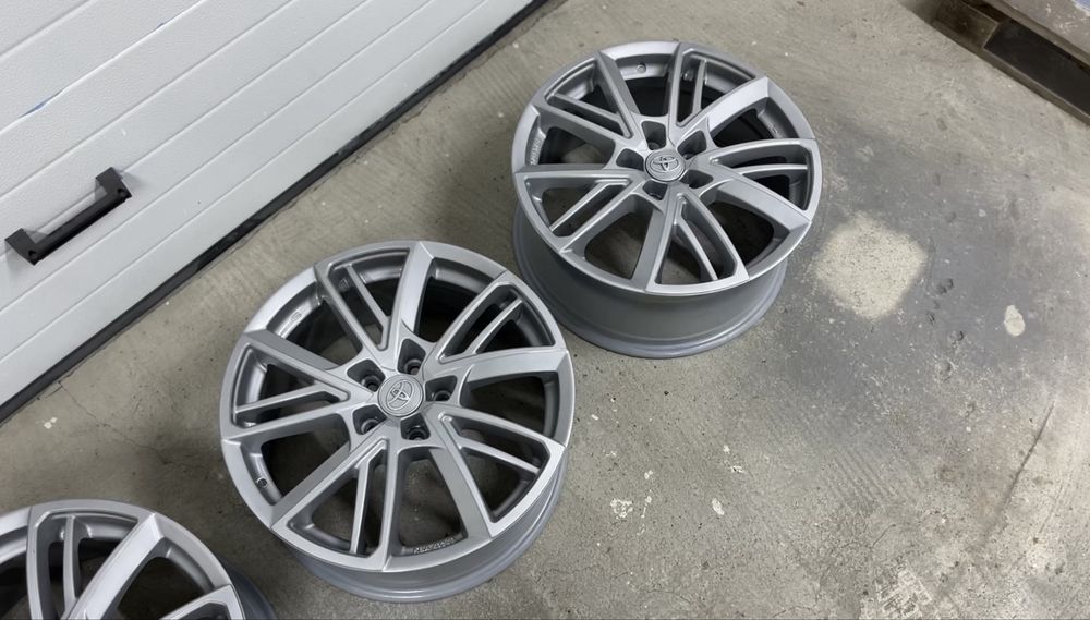 Диски 5:114.3 от Тойота Р18