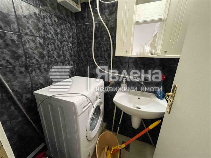 Дава се под наем Тристаен апартамент в София, Център - 99 кв.м за 760 € - Снимка #8