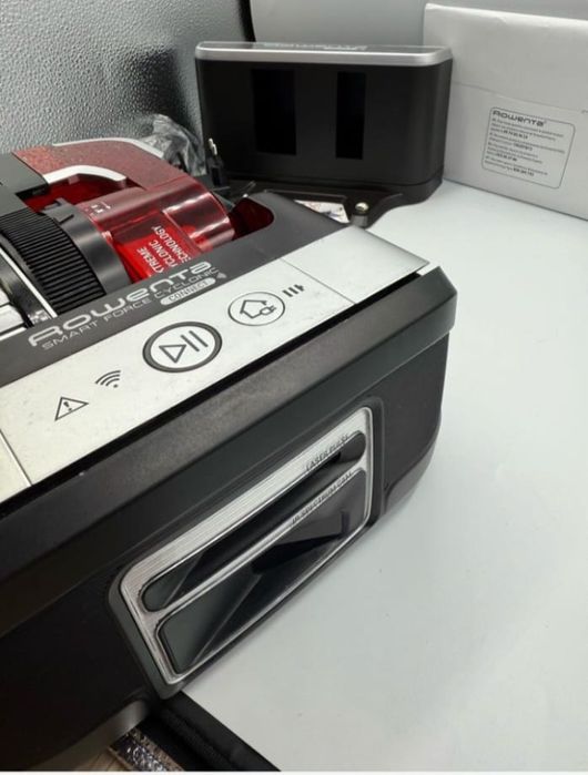 Aspirator robot Rowenta