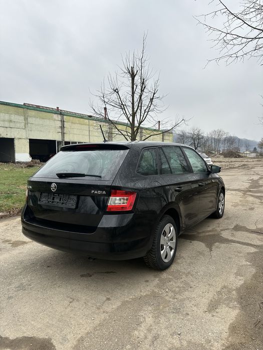 Skoda fabia 2015 1.4 diesel usor avariata